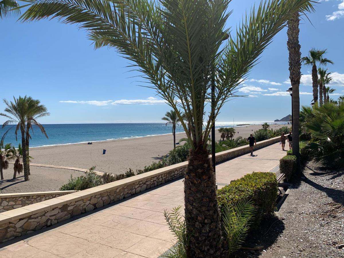Lovely New Luxery Beach Apartment In Mojacar Playa Next To The Best Beach ภายนอก รูปภาพ
