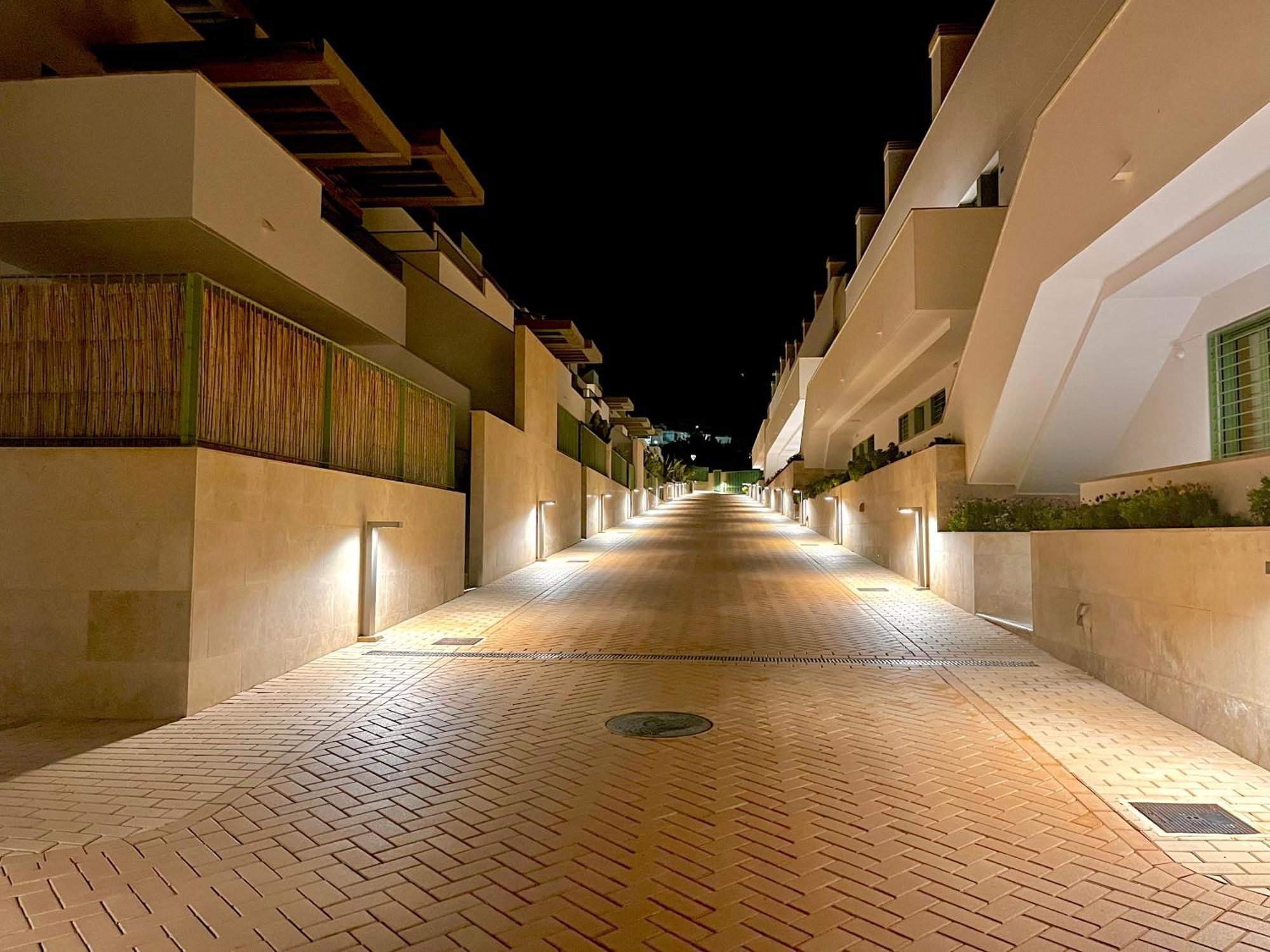 Lovely New Luxery Beach Apartment In Mojacar Playa Next To The Best Beach ภายนอก รูปภาพ